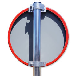 verkeersbord-rood-rond-met-paal-en-beugels