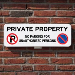 Parkeerbord-private-property-V-muur