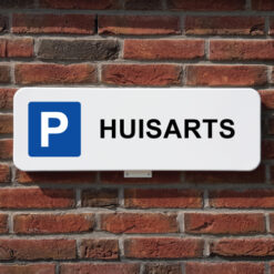 parkeerbord-huisarts-muur