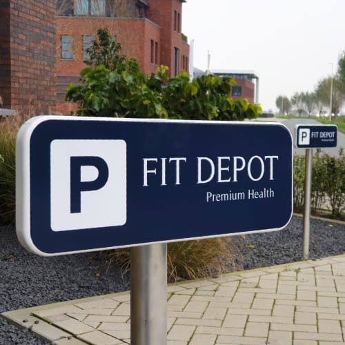 parkeerbord_met_paal_en_beugels_fit_depot